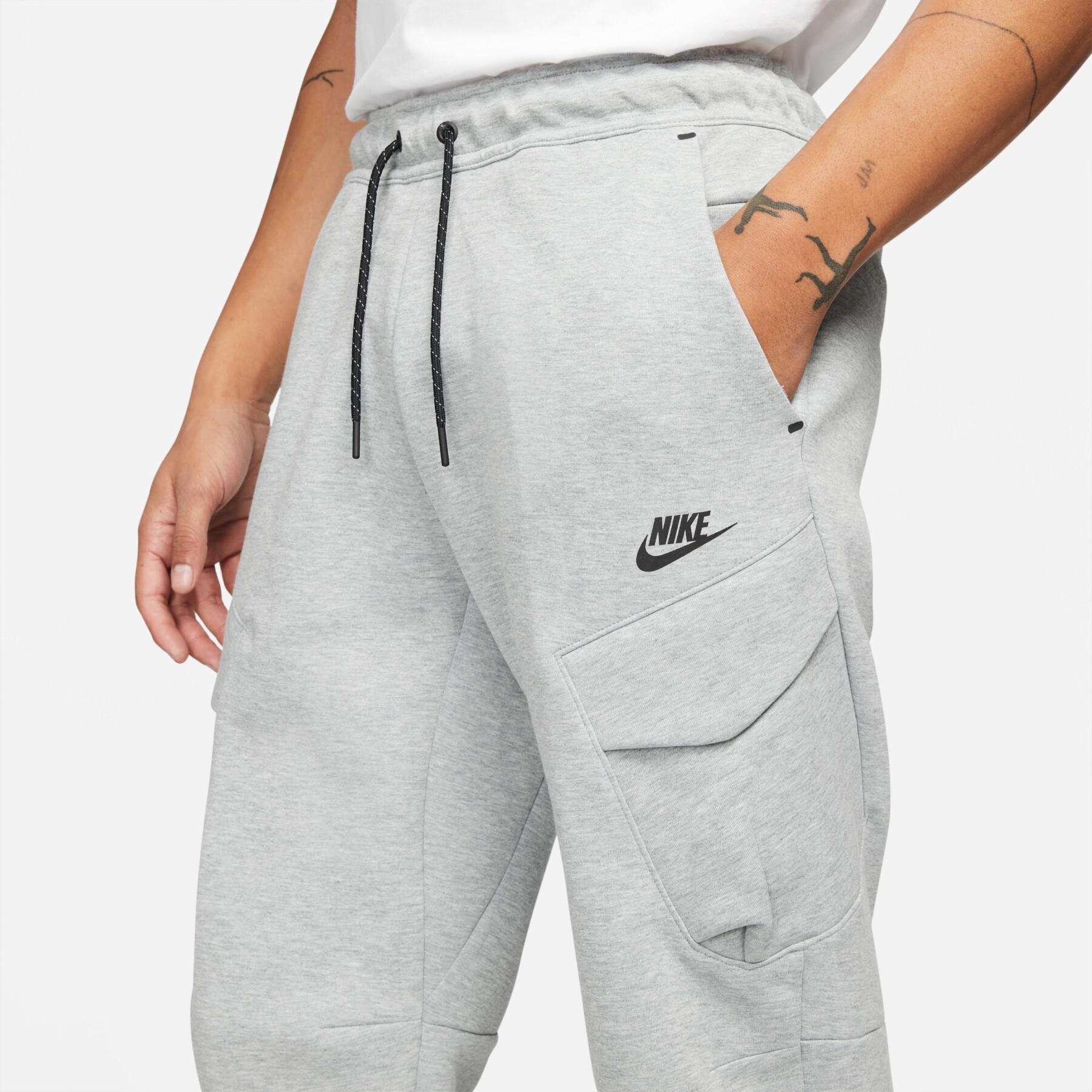 Pantaloni sportivi Nike Sportswear Tech Utility