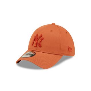 Cappellino con visiera New York Yankees Essential 39THIRTY
